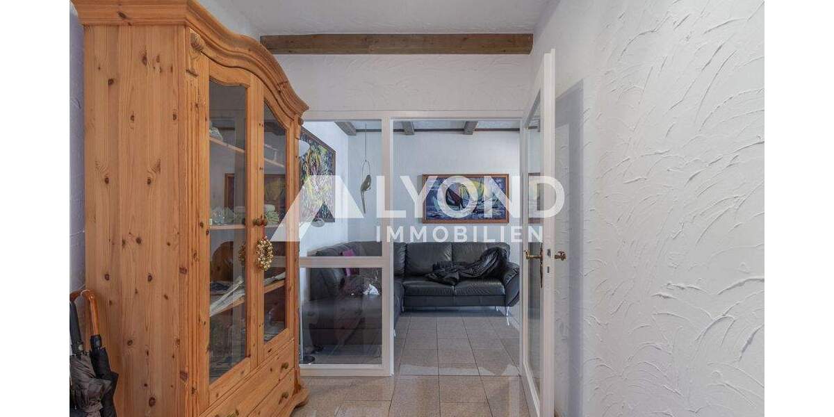 Etagenwohnung Hagen / Hohenlimburg Hohenlimburg - 5 Zimmer, 131 m&sup2;, 185.000&euro; | Angebot:25676930