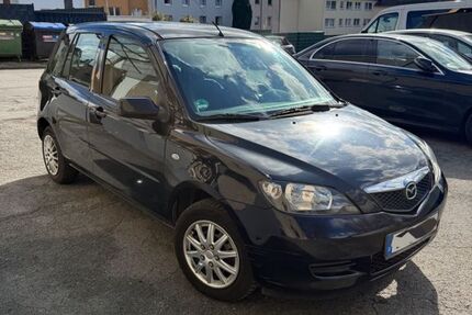Mazda 2 131.000 km 2.300 &euro; Bochum 44809