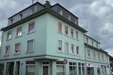 Lukratives Wohn-& Geschäftshaus mit 8 Whg, 3 Gewerben und 2 Keller Lagerflächen + Antenne in Bochum 43 zimmer