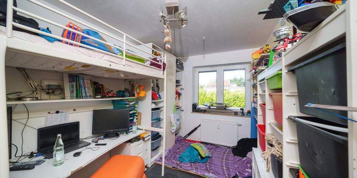 Etagenwohnung Bochum Dahlhausen - 8 Zimmer, 220 m&sup2;, 460.000&euro; | Angebot:25721357