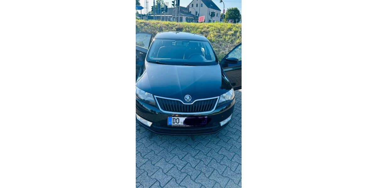 Skoda Rapid 148.500 km 6.800 &euro; Dortmund 44287