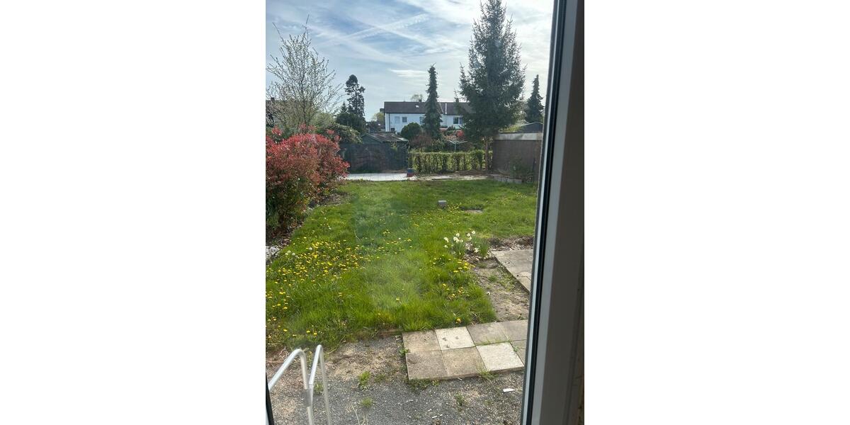 Erdgeschoßwohnung Unna Alte Heide - 4 Zimmer, 82 m&sup2;, 195.000&euro; | Angebot:26061718