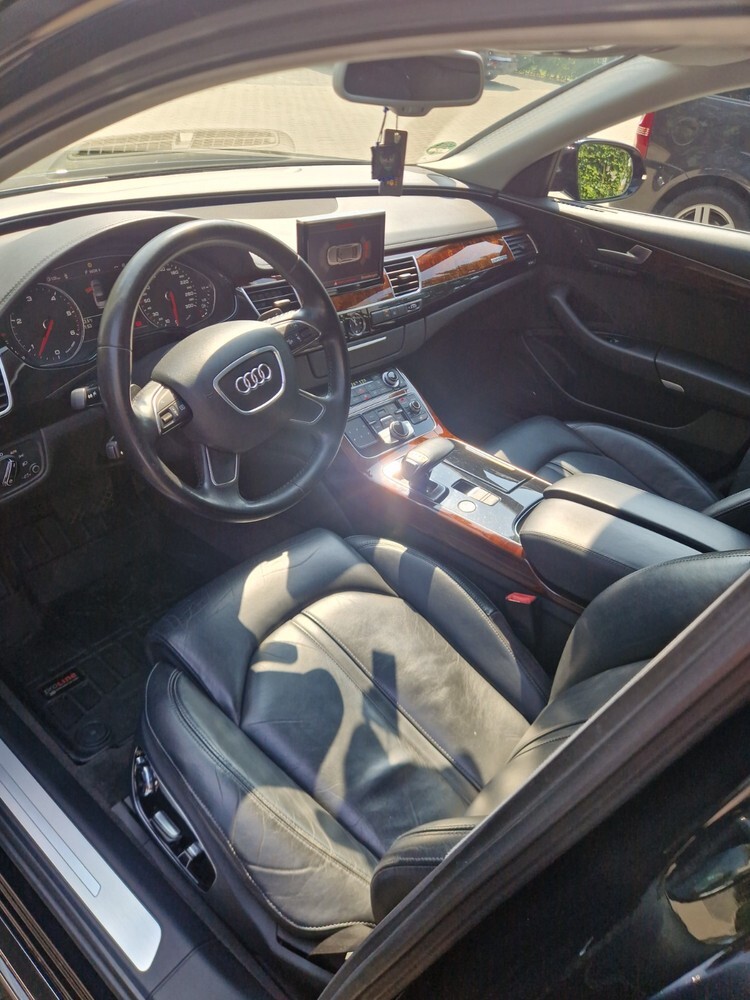 Audi A8 244.000 km 16.500 € Dortmund 44135