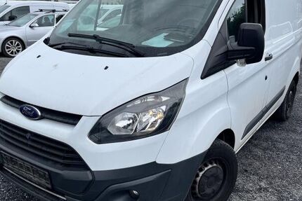 Ford Transit Custom 179.121 km 5.990 &euro; Gelsenkirchen 45889