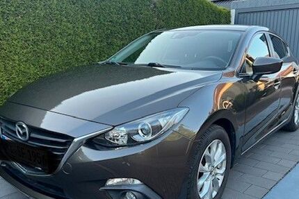 Mazda 3 26.207 km 12.800 &euro; Dortmund 44388