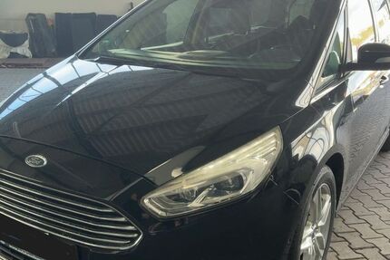 Ford Galaxy 148.000 km 17.990 &euro; Dortmund 44145