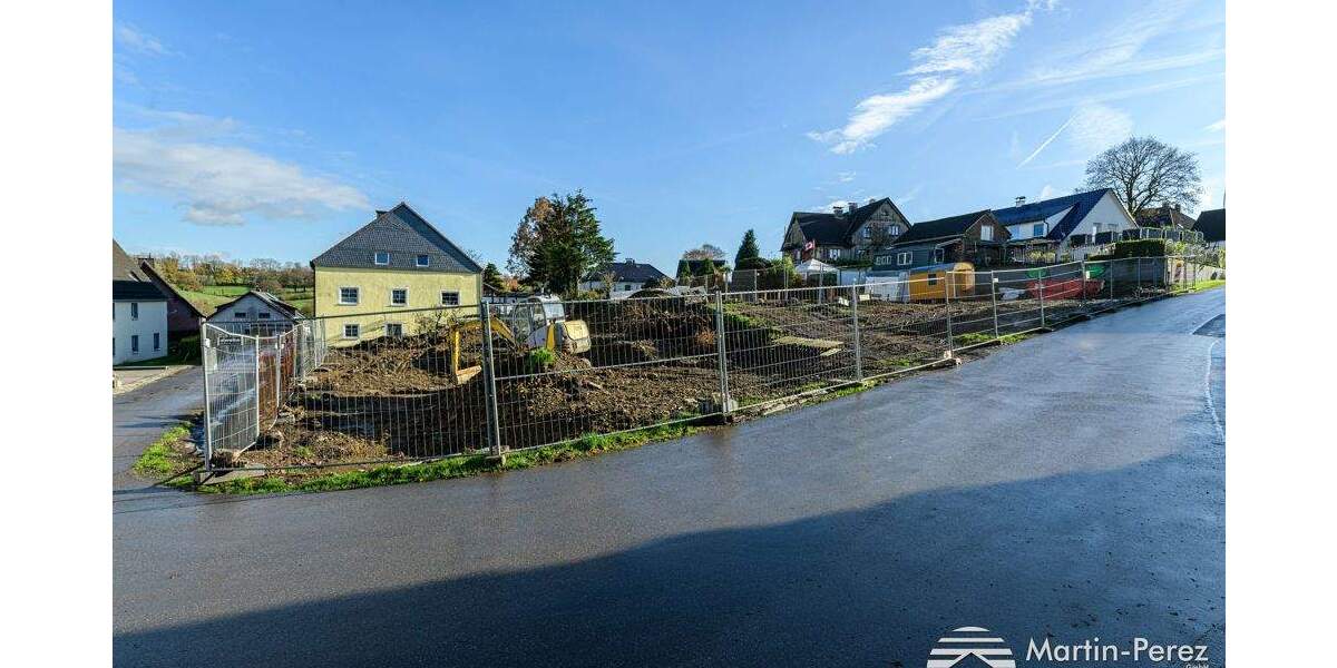 Reihenmittelhaus Breckerfeld - 4 Zimmer, 132 m&sup2;, 499.000&euro; | Angebot:25708610