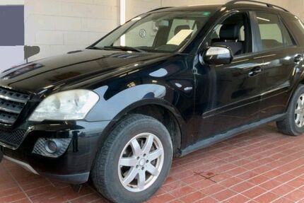 Mercedes-Benz ML 300 182.078 km 12.999 &euro; Altena 58762