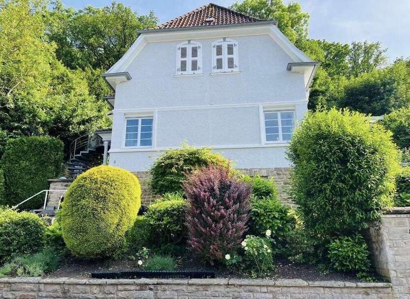 Haus zum Kaufen in Iserlohn 460.000 € 150 m² 8 zimmer