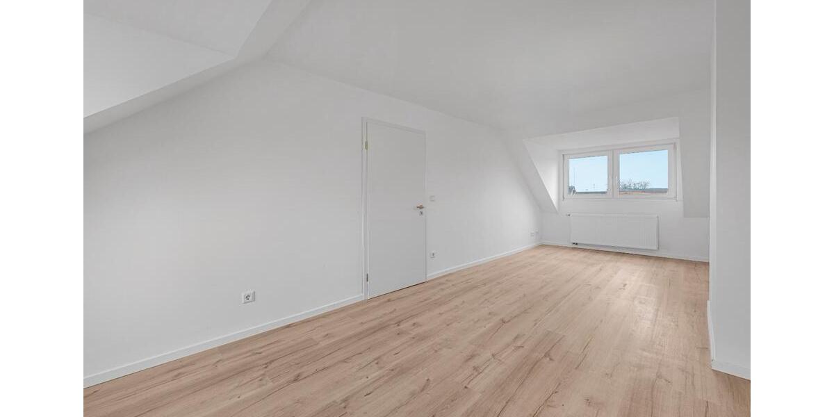 Dachgeschoßwohnung Dortmund Bövinghausen - 4 Zimmer, 81 m&sup2;, 169.000&euro; | Angebot:24713059
