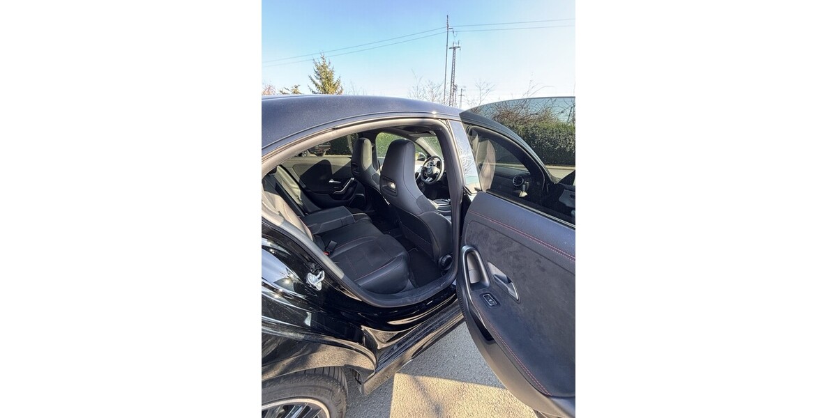 Mercedes-Benz CLA 200 33.629 km 49.000 € Herten 45699