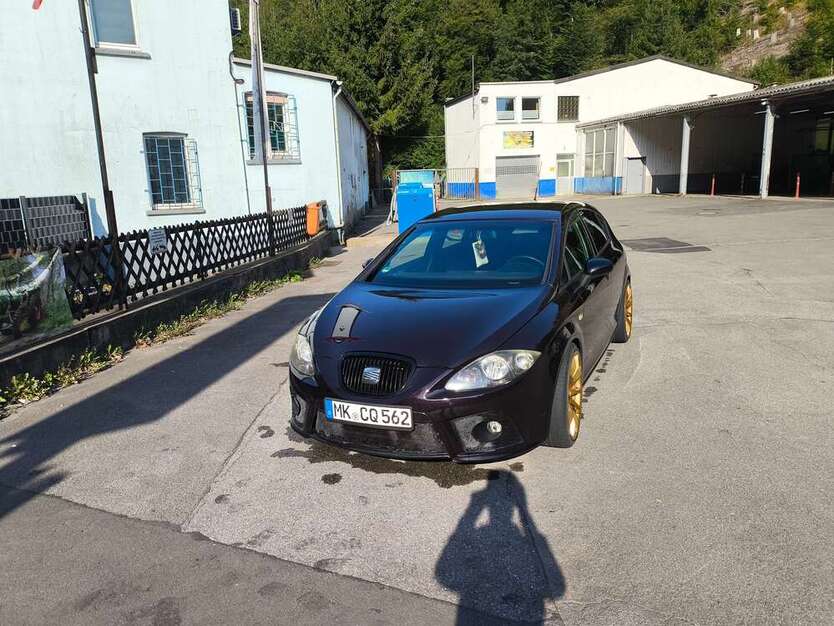 Seat Leon 198.800 km 5.000 € altena 58762