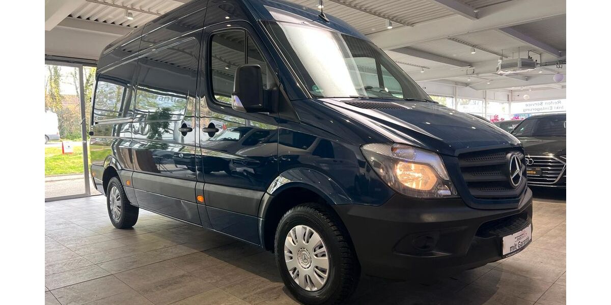 Mercedes-Benz Sprinter 169.000 km 17.990 &euro; Datteln 45711