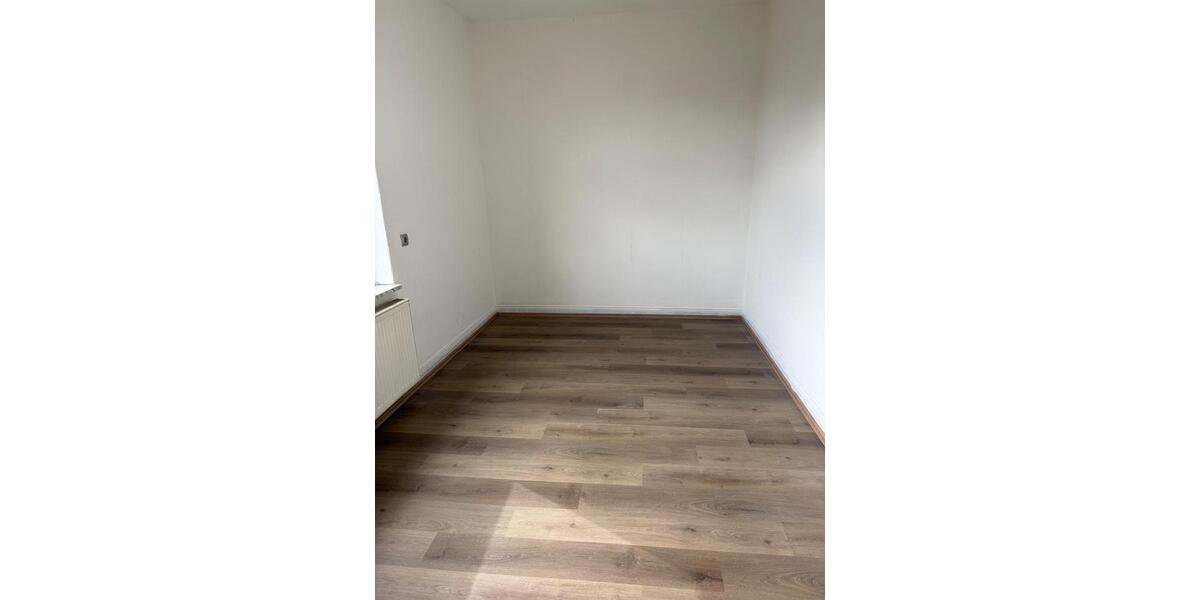 Etagenwohnung Dortmund Hörde - 3 Zimmer, 70 m&sup2;, 650&euro; | Angebot:25876007