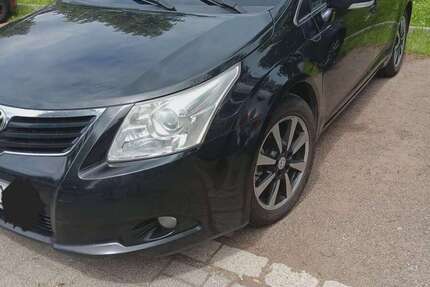 Toyota Avensis 300.000 km 3.500 &euro; Recklinghausen 45659