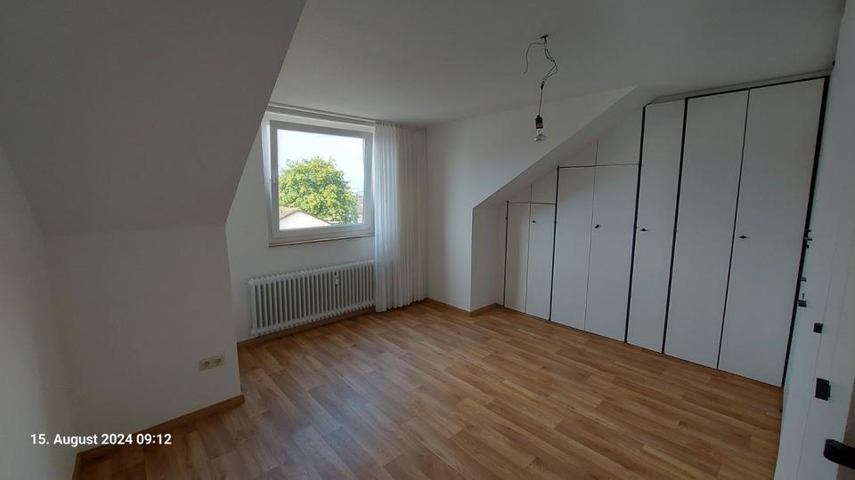 Dachgeschoßwohnung Hagen Hagen-Mitte - 2 Zimmer, 69 m&sup2;, 139.000&euro; | Angebot:26014637