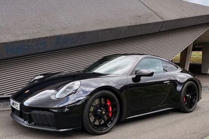 Porsche 992 3.958 km 171.100 &euro; Hattingen 45525