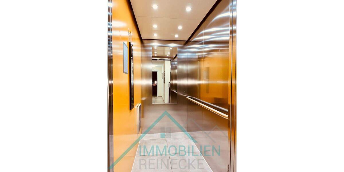 Etagenwohnung Iserlohn Zentrum - 2 Zimmer, 42 m&sup2;, 656&euro; | Angebot:24722812