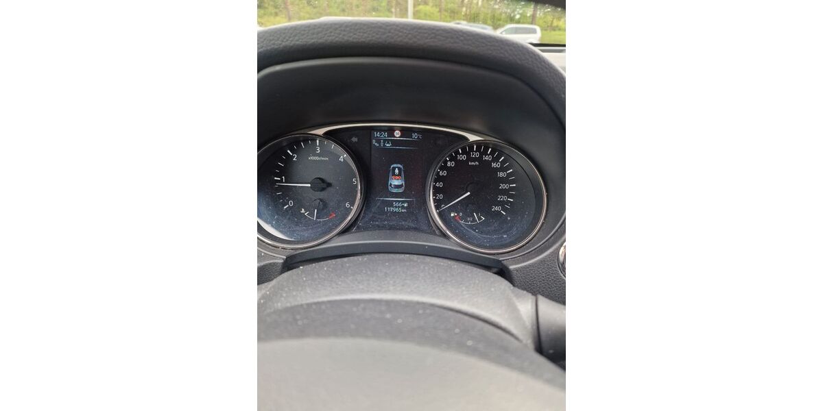 Nissan X-Trail 118.000 km 12.300 &euro; Bochum 44801