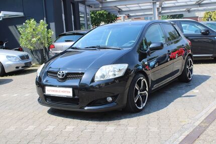 Toyota Auris 96.000 km 5.990 &euro; Herten 45699