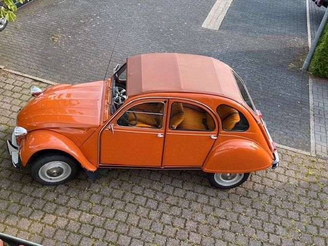 2 CV