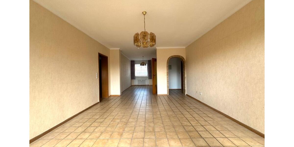 Etagenwohnung Dortmund Bövinghausen - 3.5 Zimmer, 92 m&sup2;, 179.000&euro; | Angebot:18477680