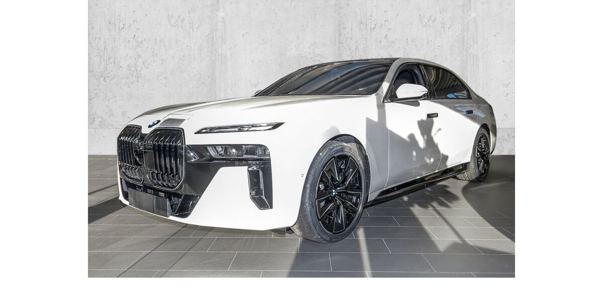 BMW i7 4.999 km 127.900 &euro; Iserlohn 58636