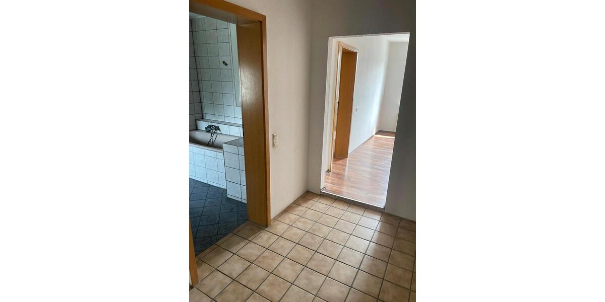 Etagenwohnung Recklinghausen König Ludwig - 1 Zimmer, 75 m&sup2;, 600&euro; | Angebot:25869909