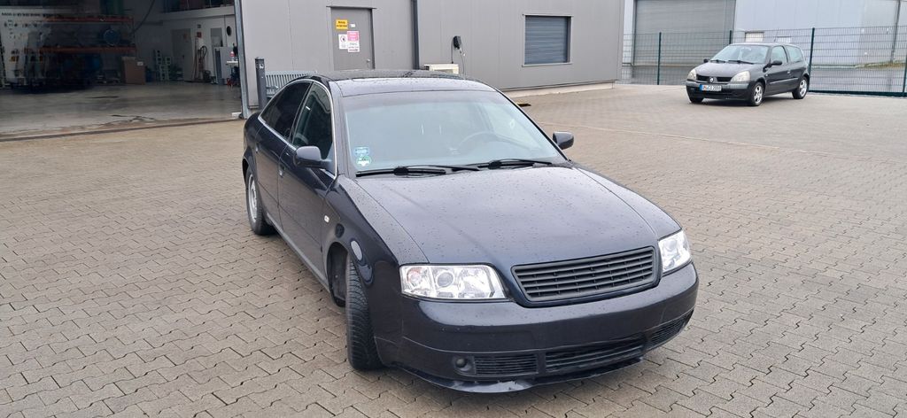 Audi A6 300.000 km 700 &euro; Unna 59423