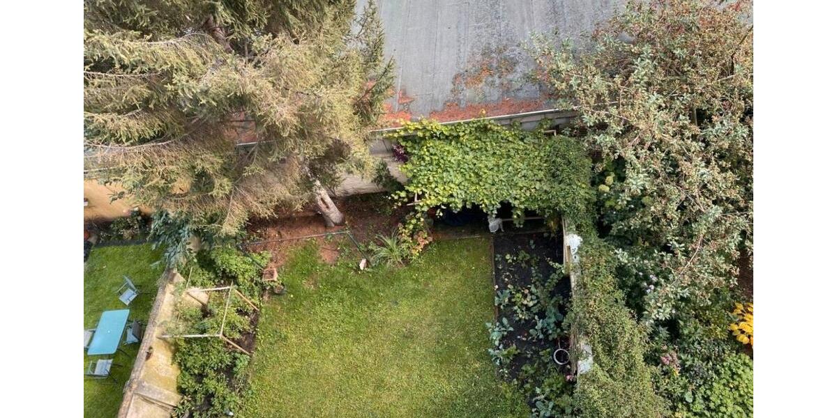 Charmante Altbauwohnung in guter Lage 4 zimmer