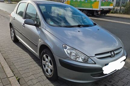 Peugeot 307 130.000 km 2.200 &euro; Gelsenkirchen 45888