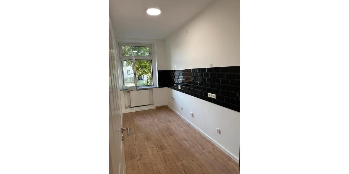 Etagenwohnung Schwelm - 3.5 Zimmer, 90 m&sup2;, 900&euro; | Angebot:24745891