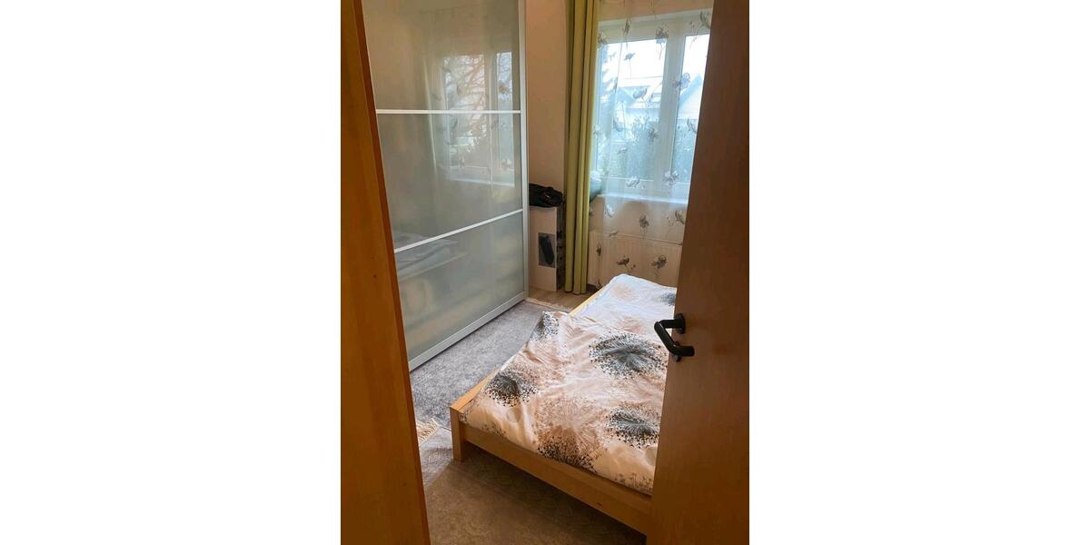 Erdgeschoßwohnung Hemer - 4 Zimmer, 97 m&sup2;, 200.000&euro; | Angebot:24296312