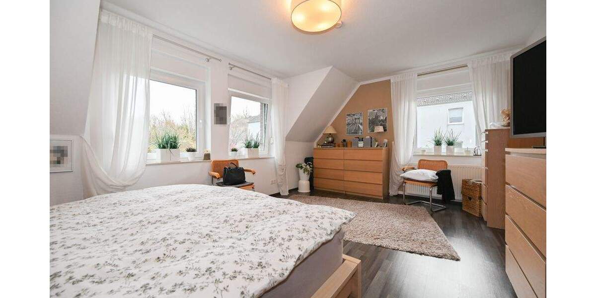 Doppelhaushälfte Hattingen Winz-Baak - 3 Zimmer, 122 m&sup2;, 459.000&euro; | Angebot:24620185