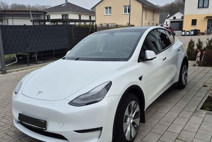 Tesla Model Y 75.500 km 36.750 &euro; Dortmund 44369