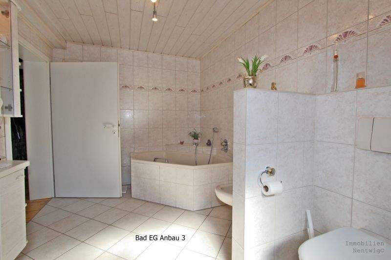 Einfamilienhaus Bergkamen Mitte - 9 Zimmer, 185 m&sup2;, 549.000&euro; | Angebot:25914135