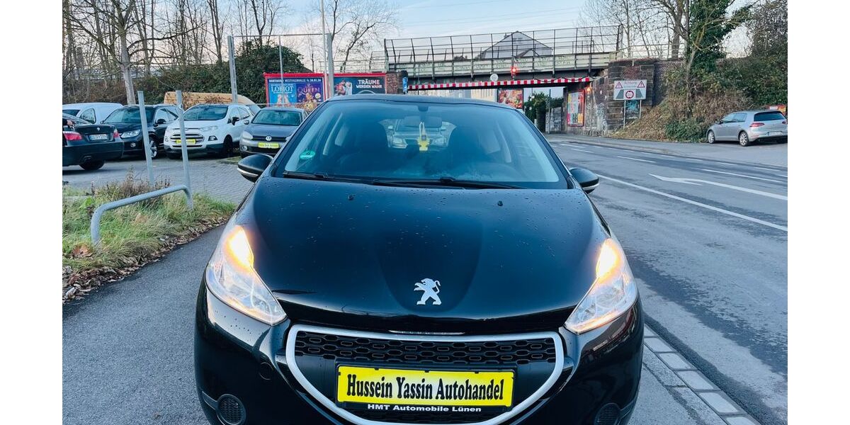Peugeot 208 138.000 km 3.999 &euro; Dortmund 44147