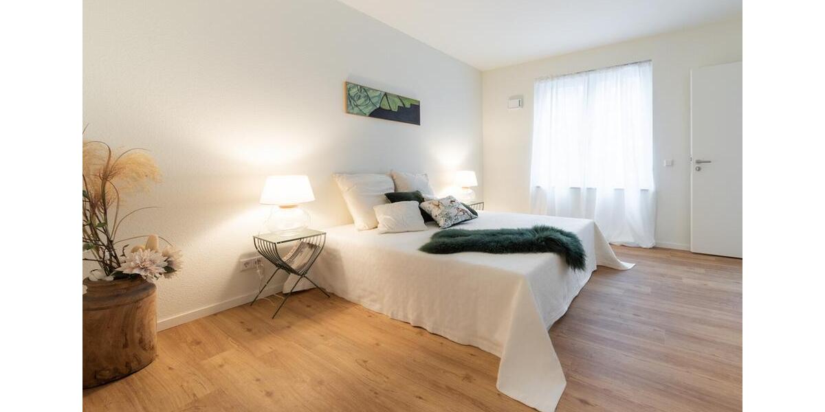 Etagenwohnung Bochum Bochum-Nord - 3 Zimmer, 126 m&sup2;, 1.758&euro; | Angebot:26343780