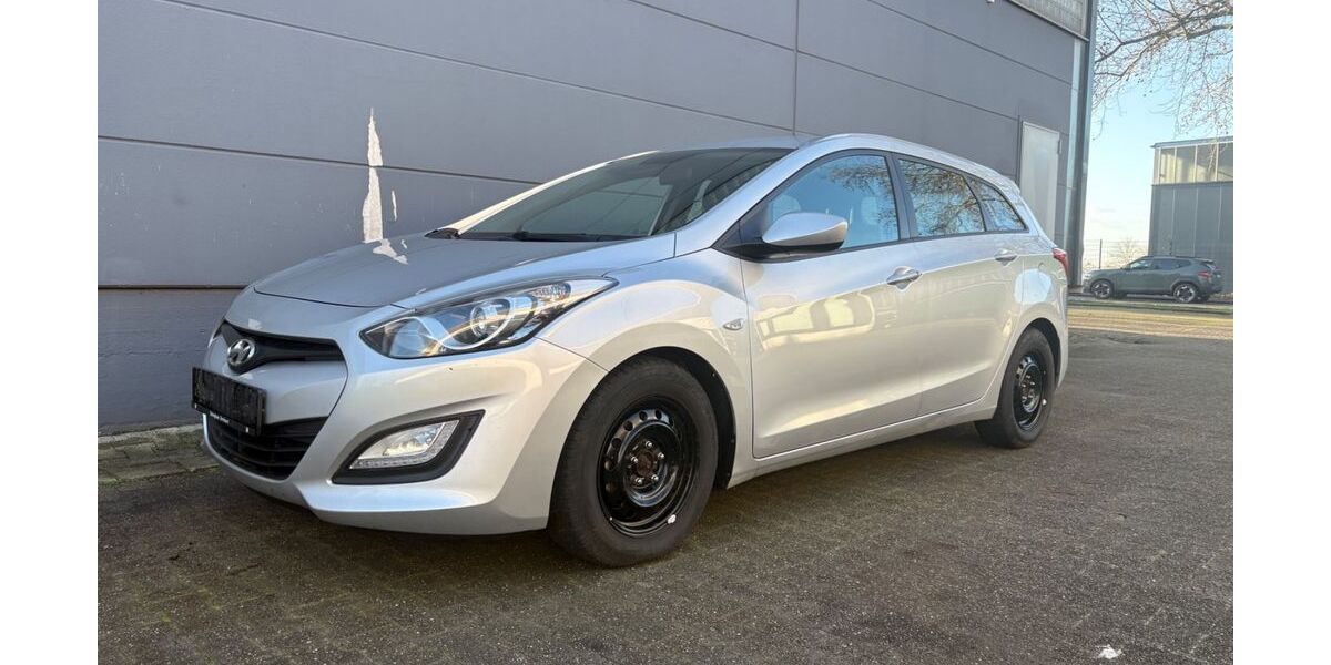 Hyundai i30 154.000 km 4.999 &euro; Dortmund 44229
