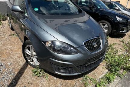Seat Altea 80.000 km 6.299 &euro; Hagen 58089