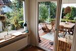 Teilsaniertes Einfamilienhaus auf großem Grundstück