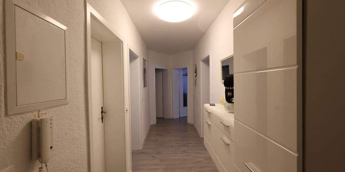 Etagenwohnung Gelsenkirchen Heßler - 3 Zimmer, 86 m&sup2;, 160.000&euro; | Angebot:24793341