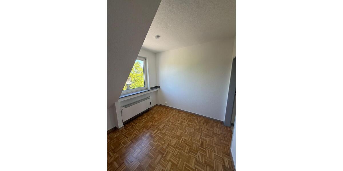 Etagenwohnung Recklinghausen - 4 Zimmer, 87 m&sup2;, 595&euro; | Angebot:26442299
