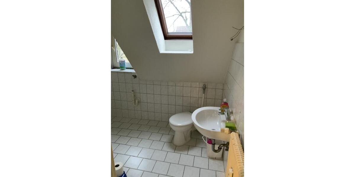 Dachgeschoßwohnung Herne Wanne - 2 Zimmer, 47 m&sup2;, 379&euro; | Angebot:23705970