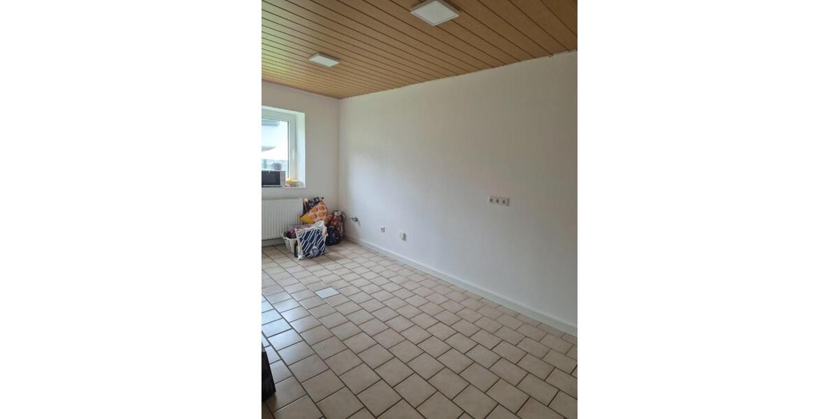Etagenwohnung Schwerte - 4 Zimmer, 125 m&sup2;, 1.100&euro; | Angebot:26201619