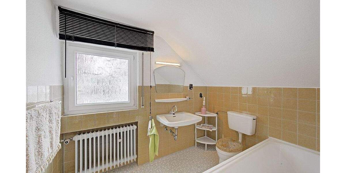 Einfamilienhaus Dortmund Aplerbeck - 7 Zimmer, 192 m&sup2;, 649.000&euro; | Angebot:24504338