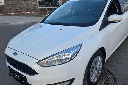 Ford Focus 88.000 km 7.990 &euro; Gelsenkirchen 45884
