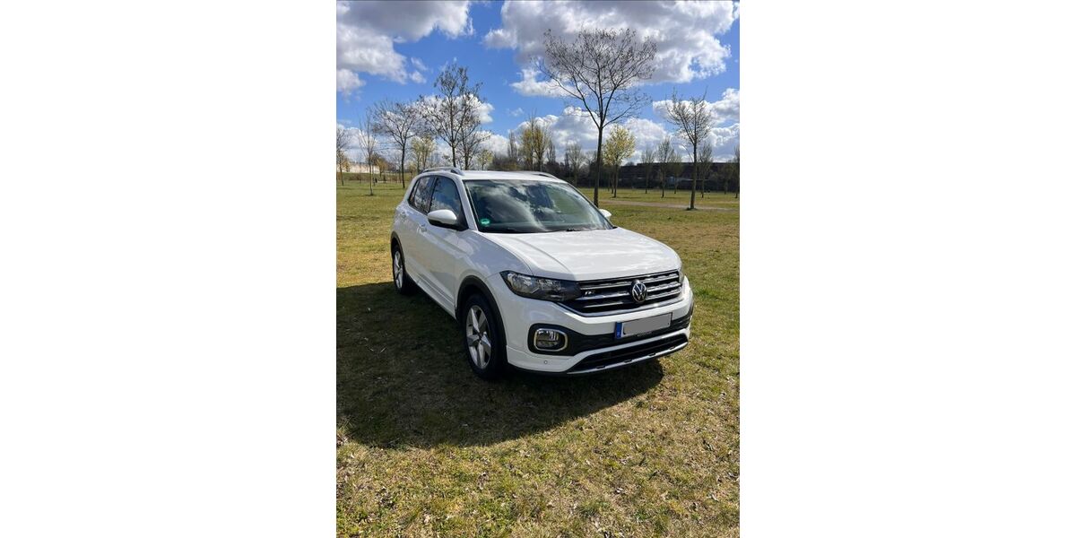 VW T-Cross 54.770 km 16.300 &euro; Gelsenkirchen 45889