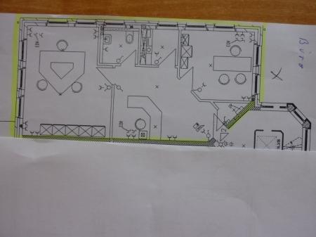 Moderne BüroPraxisräume mit Stellplätze zimmer