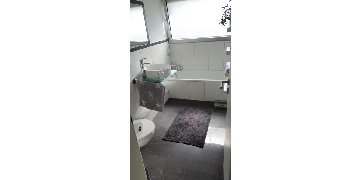 Etagenwohnung Schwerte - 5 Zimmer, 120 m&sup2;, 265.000&euro; | Angebot:27457636